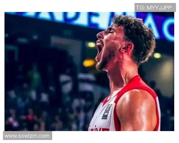 4月17日雷霆对火箭季后赛激战回顾与精彩瞬间分析